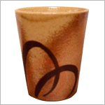 焼き締めビアカップ